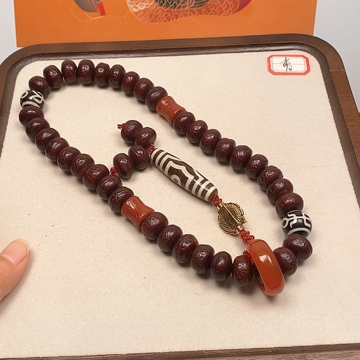 凤眼菩提吊坠凤眼