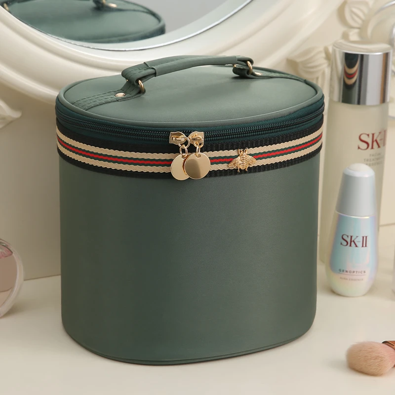 化妆包女大容量网红韩国可携式ins风手提化妆箱护肤品包收纳盒袋