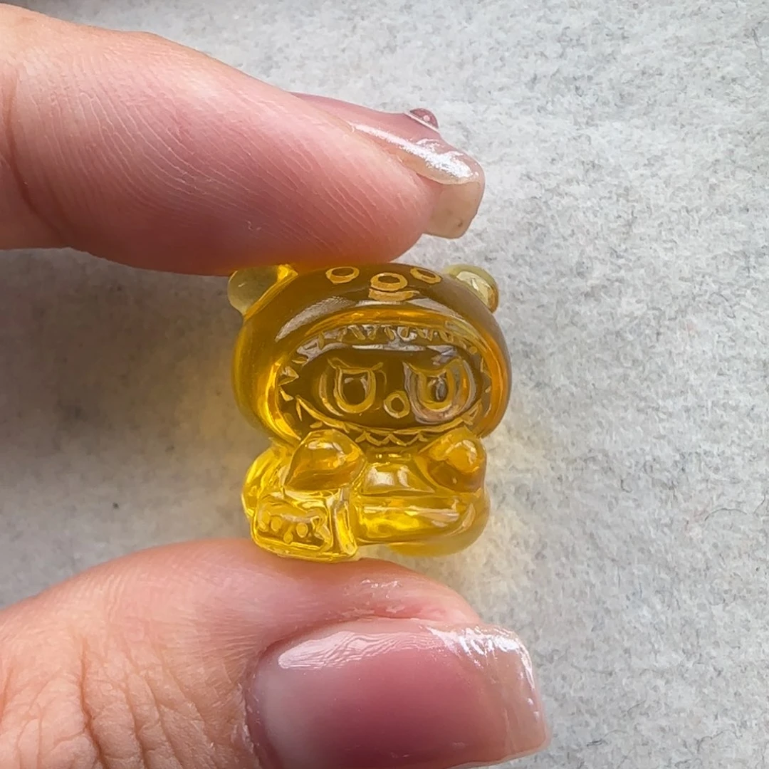 未镶嵌琥珀珠宝奇石