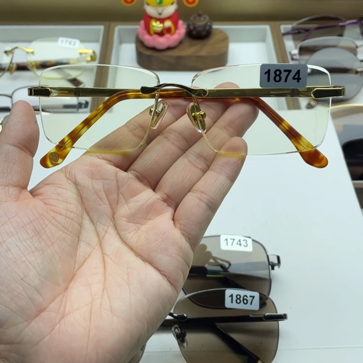 竹叶青商务款 1874