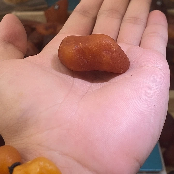 裸石琥珀未镶嵌蜜蜡