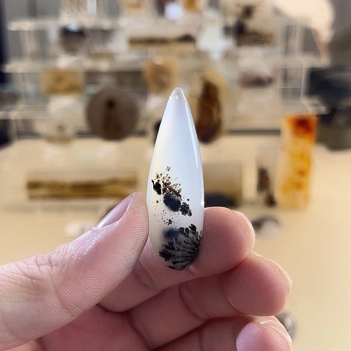 玛瑙/玉髓未镶嵌吊坠(不含链)