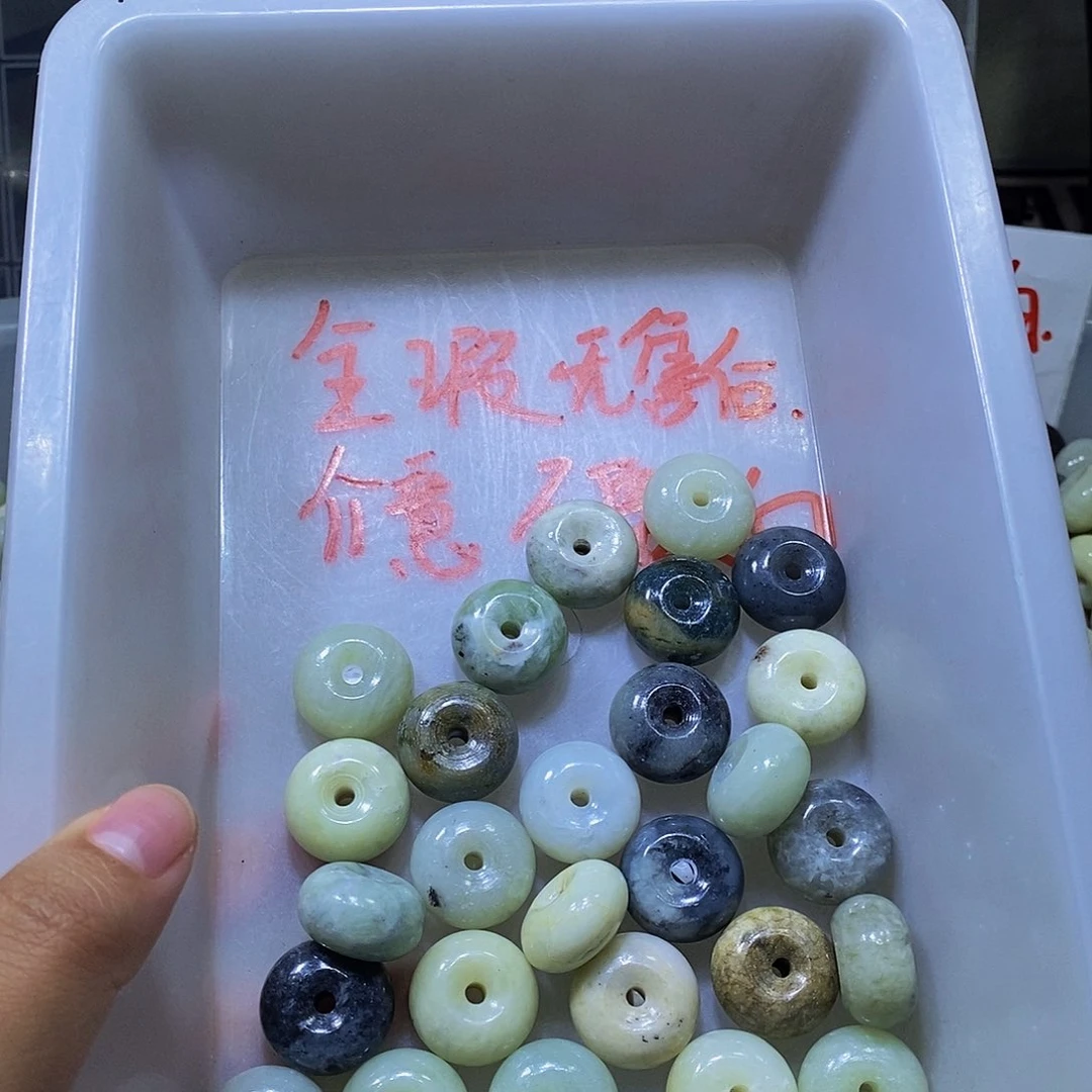合金蛇纹石玉颈饰204
