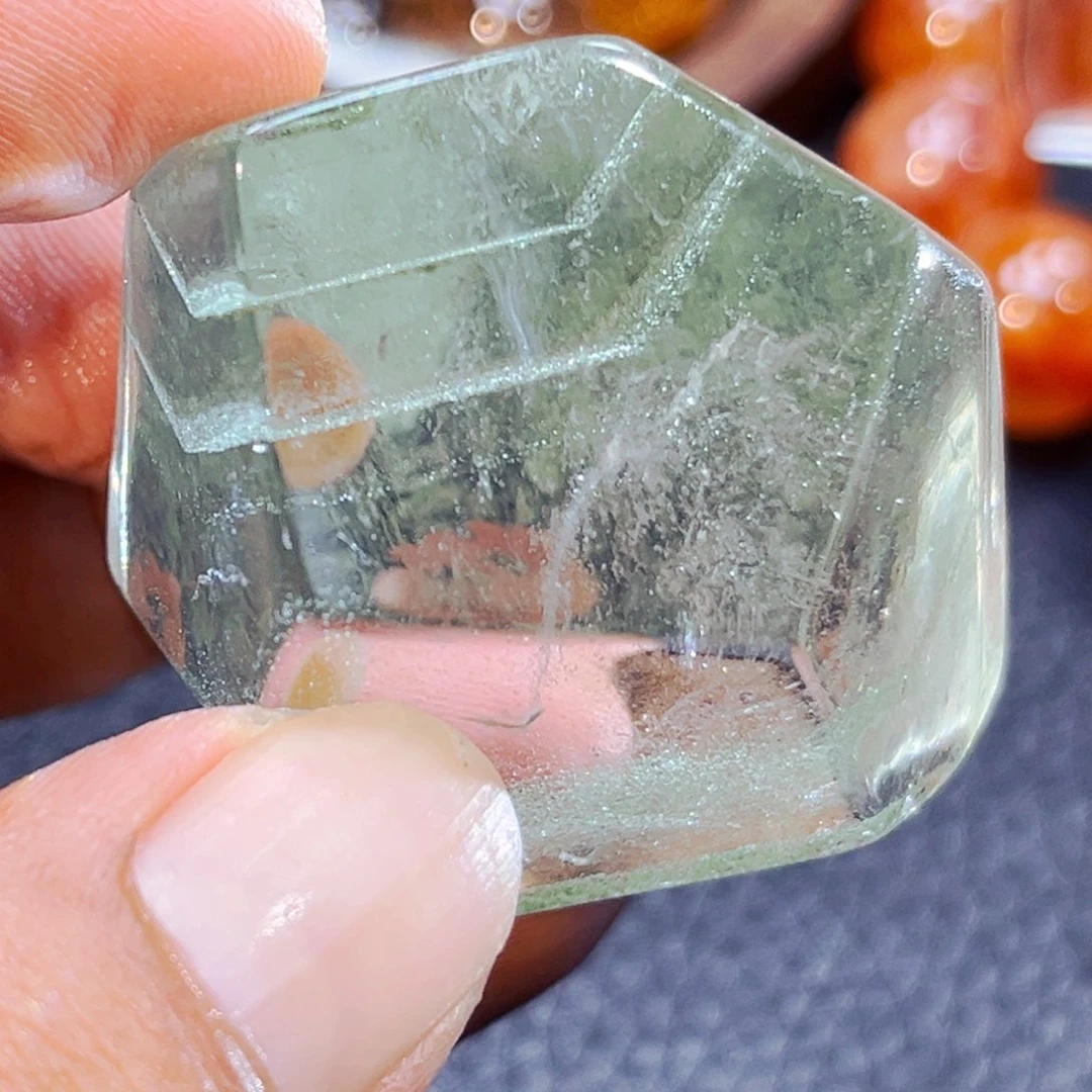 峿***：水晶颈饰未镶嵌水晶10