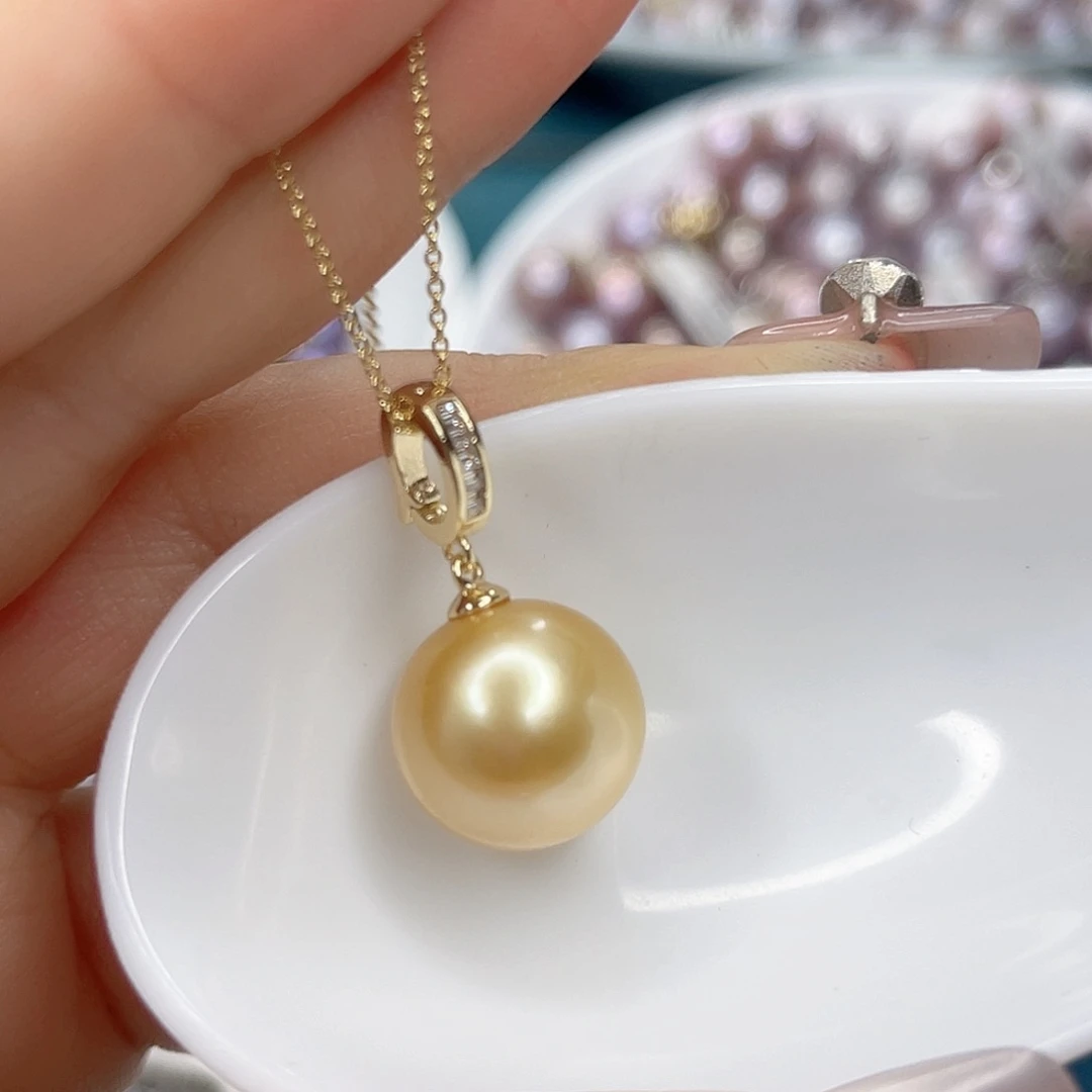 淡水珍珠合金吊坠(赠链)