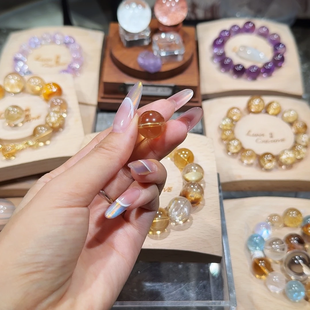 若***颜银S925镶嵌手链烟晶