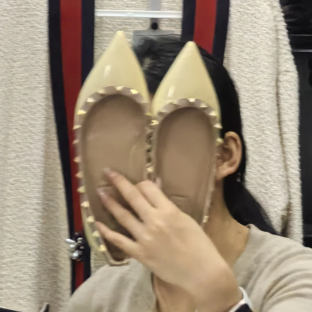 95新 Alexander McQueen/亚历山大·麦昆 华伦天奴平底鞋不退换