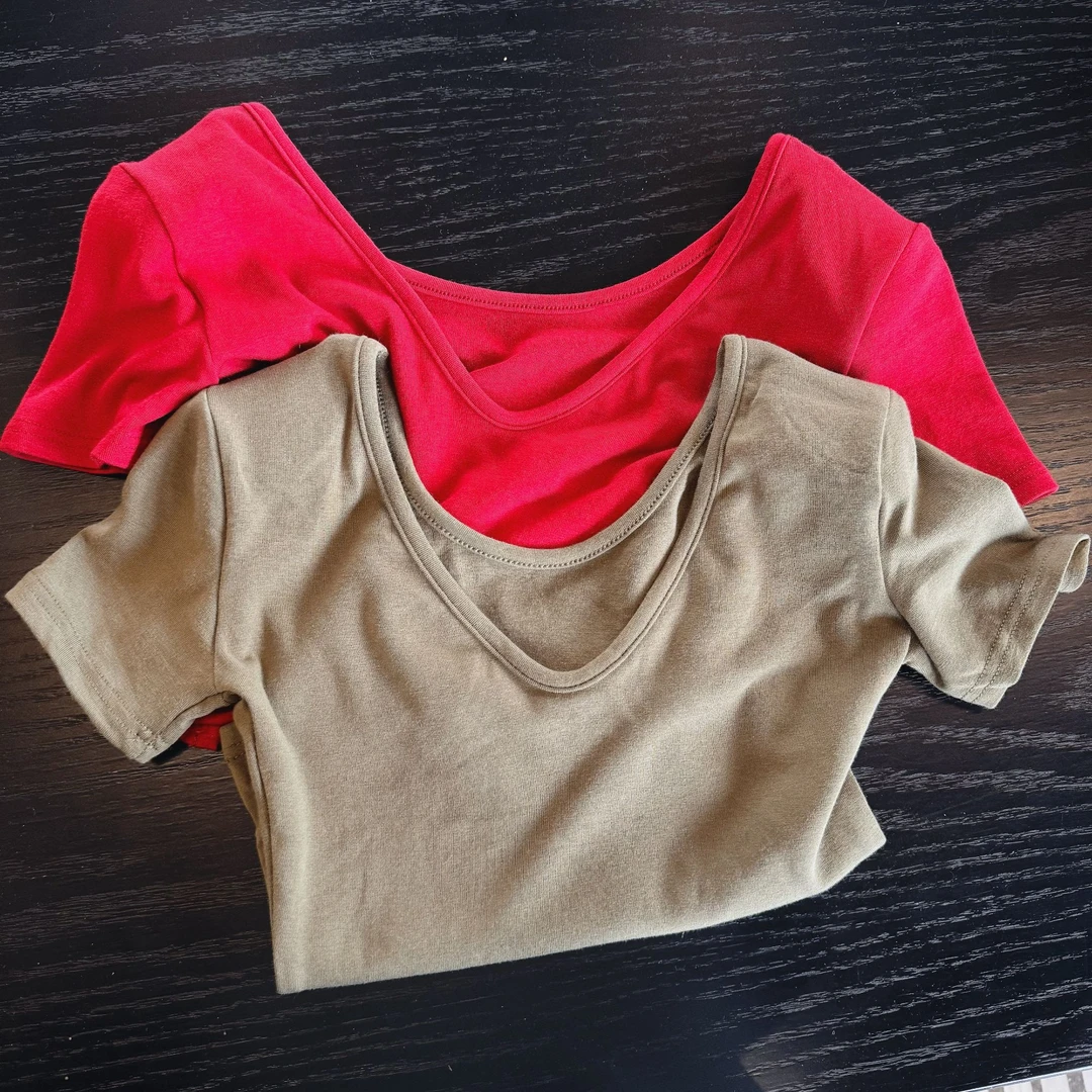 2025东大门新款v领带垫肩t