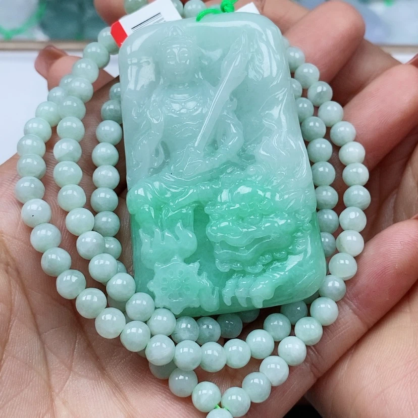 【闪购商品】翡翠颈饰未镶嵌挥****下天然翡翠A货阳绿色文殊