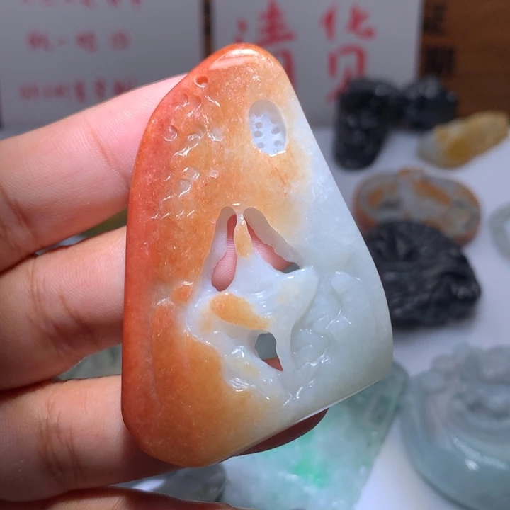 翡翠未镶嵌颈饰保真天然A货翡翠