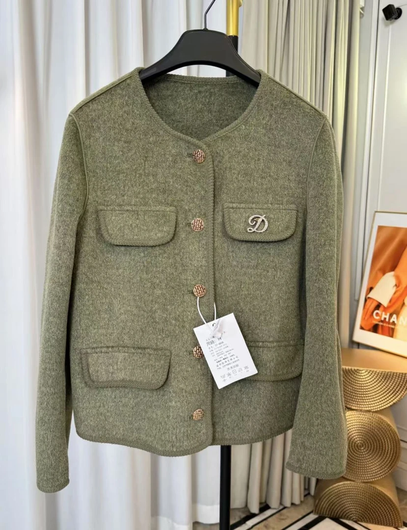 H43时尚气质短款秋冬毛呢双面外套