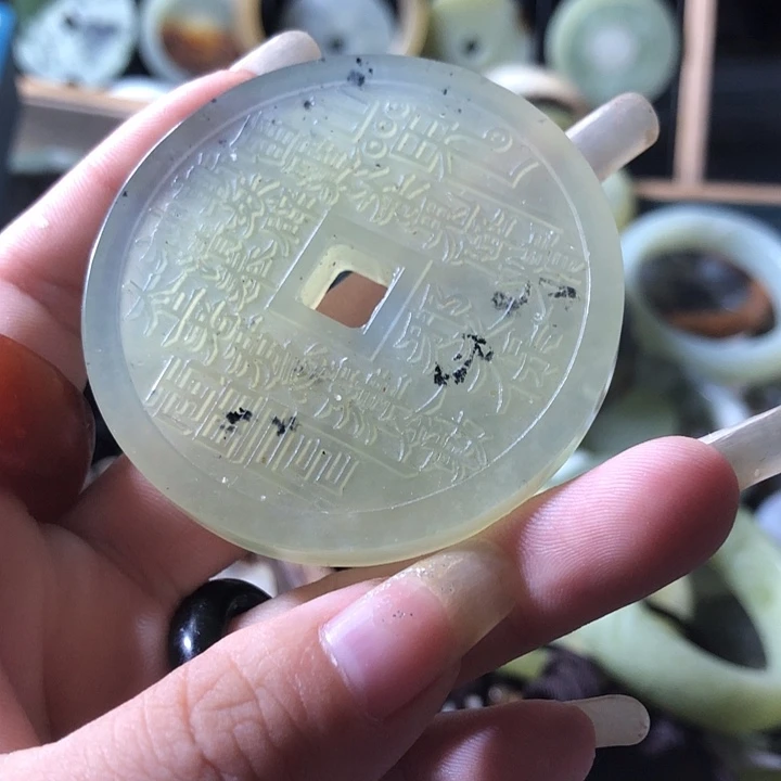 岫玉未镶嵌岫玉挂件