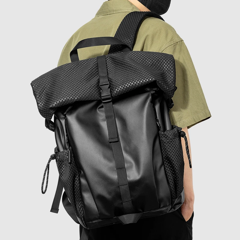 双肩包男机能大容量旅行电脑包潮流通勤骑行背包休闲大学生休闲