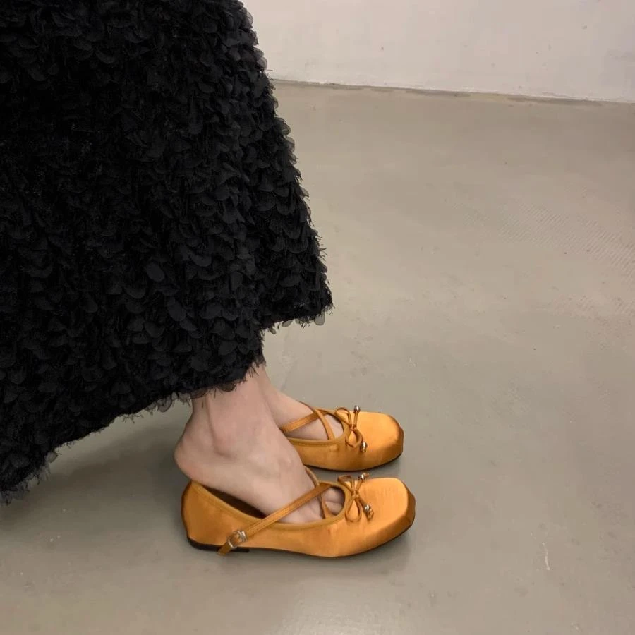 内增高黄色缎面蝴蝶结芭蕾舞鞋2025新款韩版不累脚温柔晚晚风单鞋