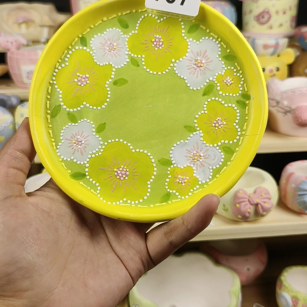 重***啡107花花满绘立体釉盘子