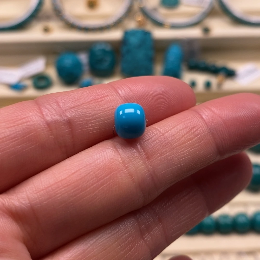 绿松石未镶嵌珠宝奇石直径7.7×6.6老型