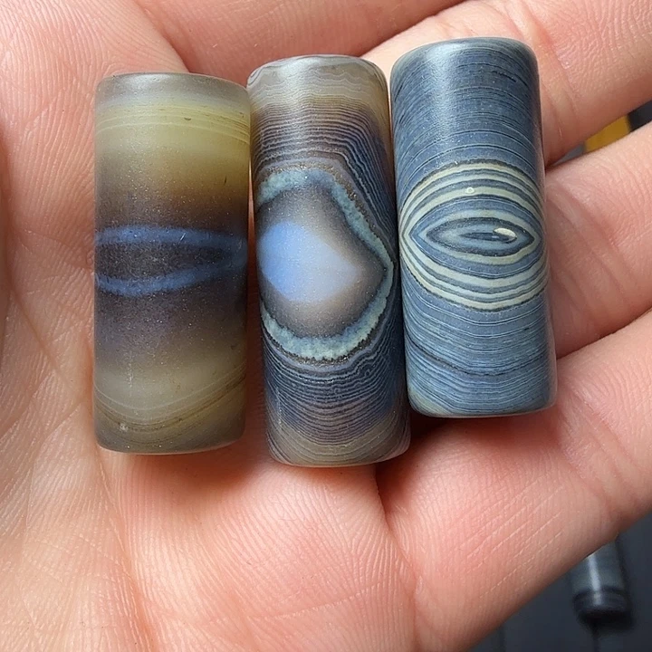 花***光玛瑙/玉髓未镶嵌颈饰