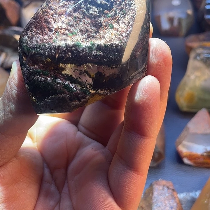 未镶嵌水晶珠宝半成品