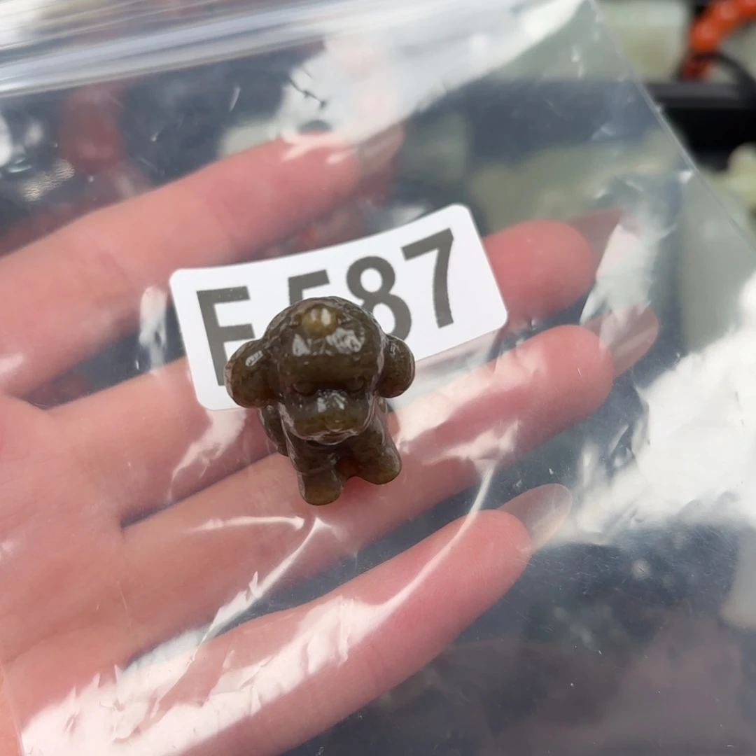和田玉珠宝半成品未镶嵌索**玛