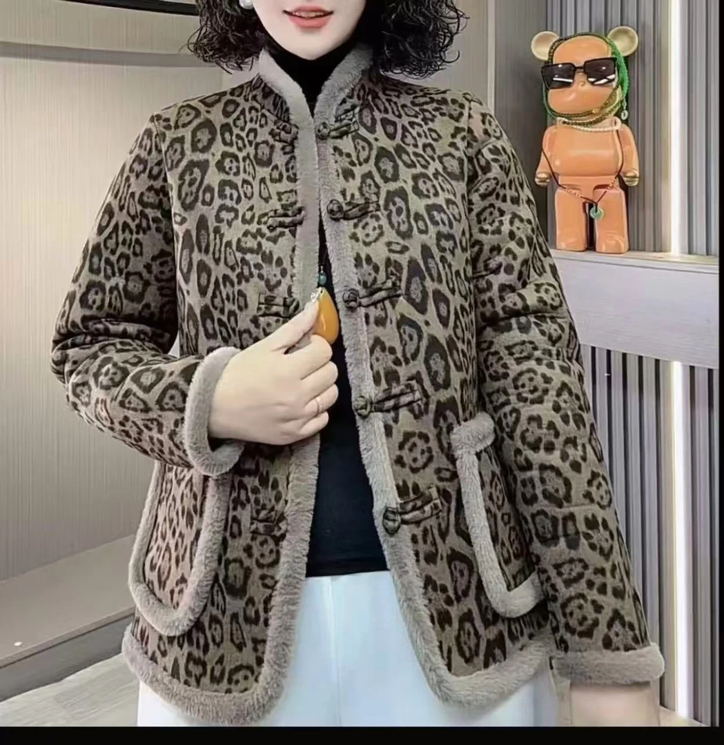 多多米//2025年冬季新款加厚加绒棉袄休闲显瘦妈妈装（豹纹）