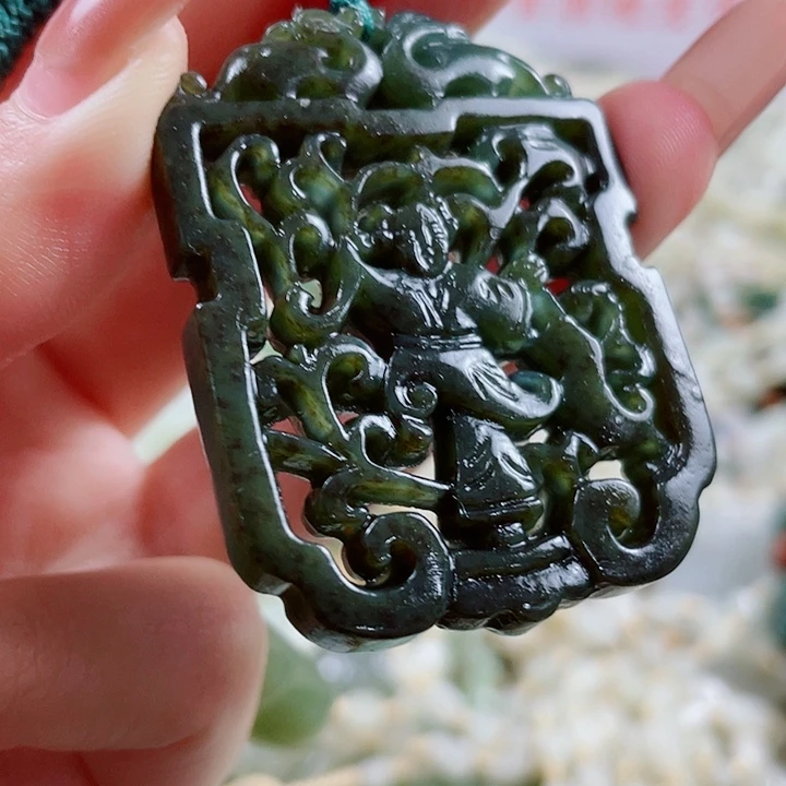 未镶嵌和田玉挂件