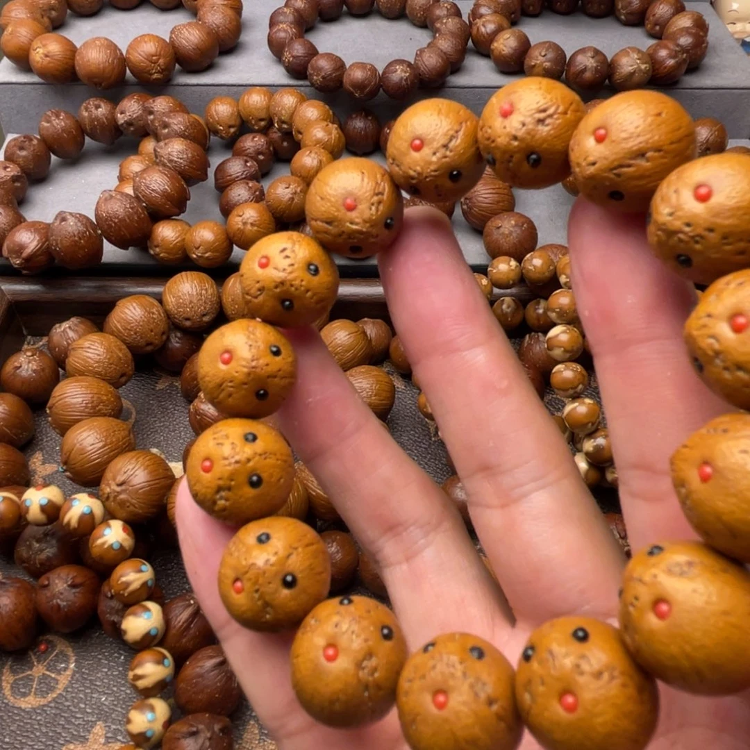 卢***子紫金鼠手串17尺寸美美鼠加镶嵌