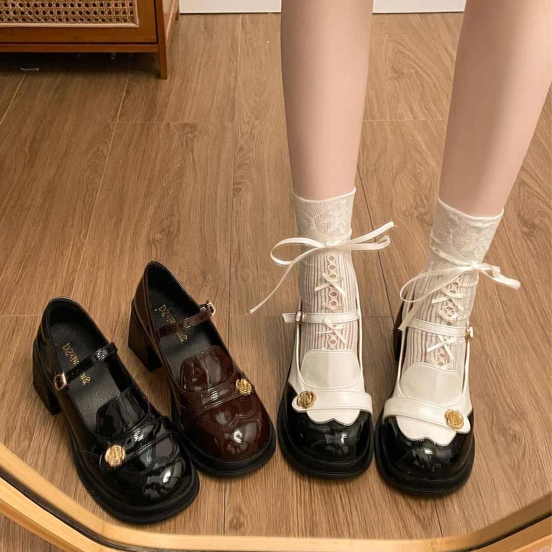 法式山茶花圆头粗跟小皮鞋女2025秋季新款配裙子小香风玛丽珍单鞋