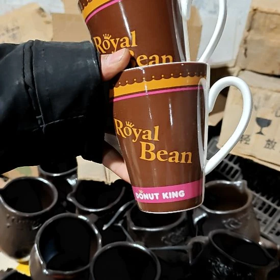 瓷片陶瓷盘子碗啥都有