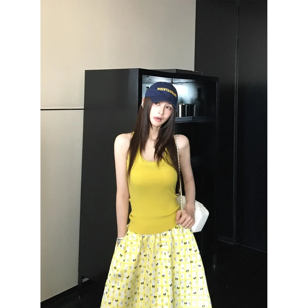 番茄妹妹Tomatosister纯欲修身大U领显白毛织工字背心女夏辣妹