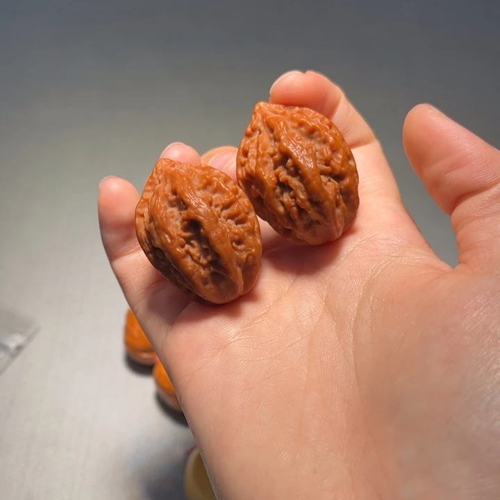 文玩核桃把件九龙690