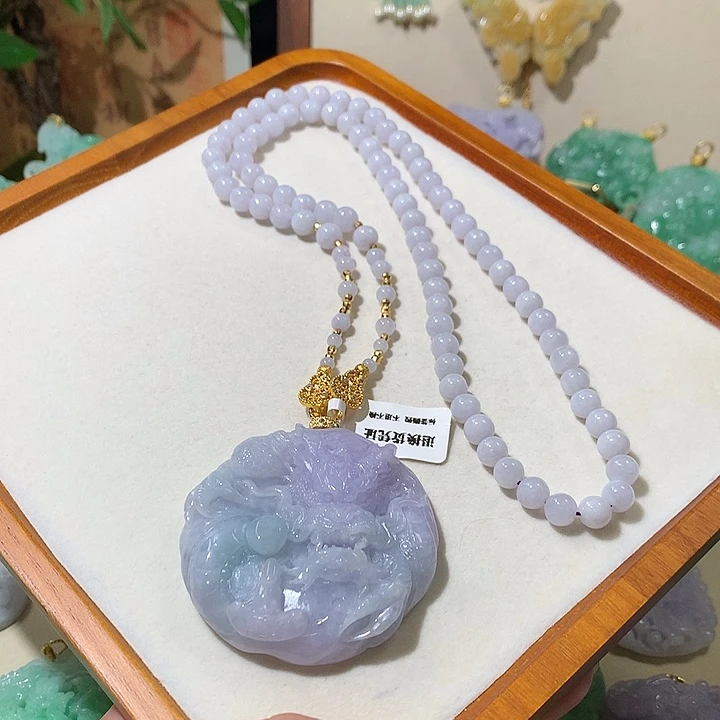 翡翠未镶嵌颈饰翡翠吊坠