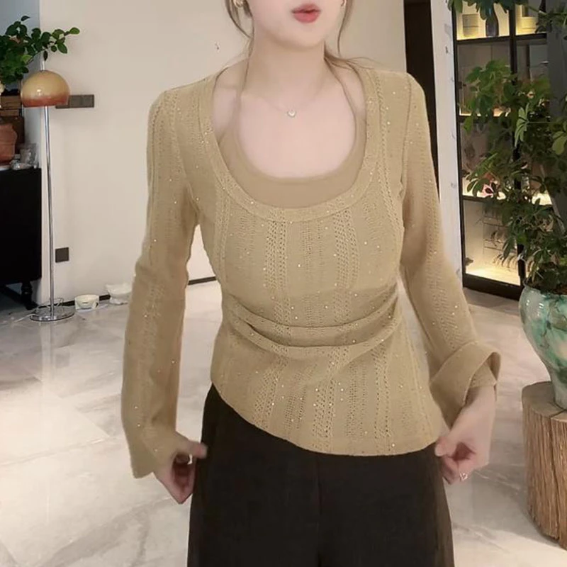 【月落星河】2025秋冬新款镂空挂脖显瘦针织上衣女爆款百搭长袖毛衣