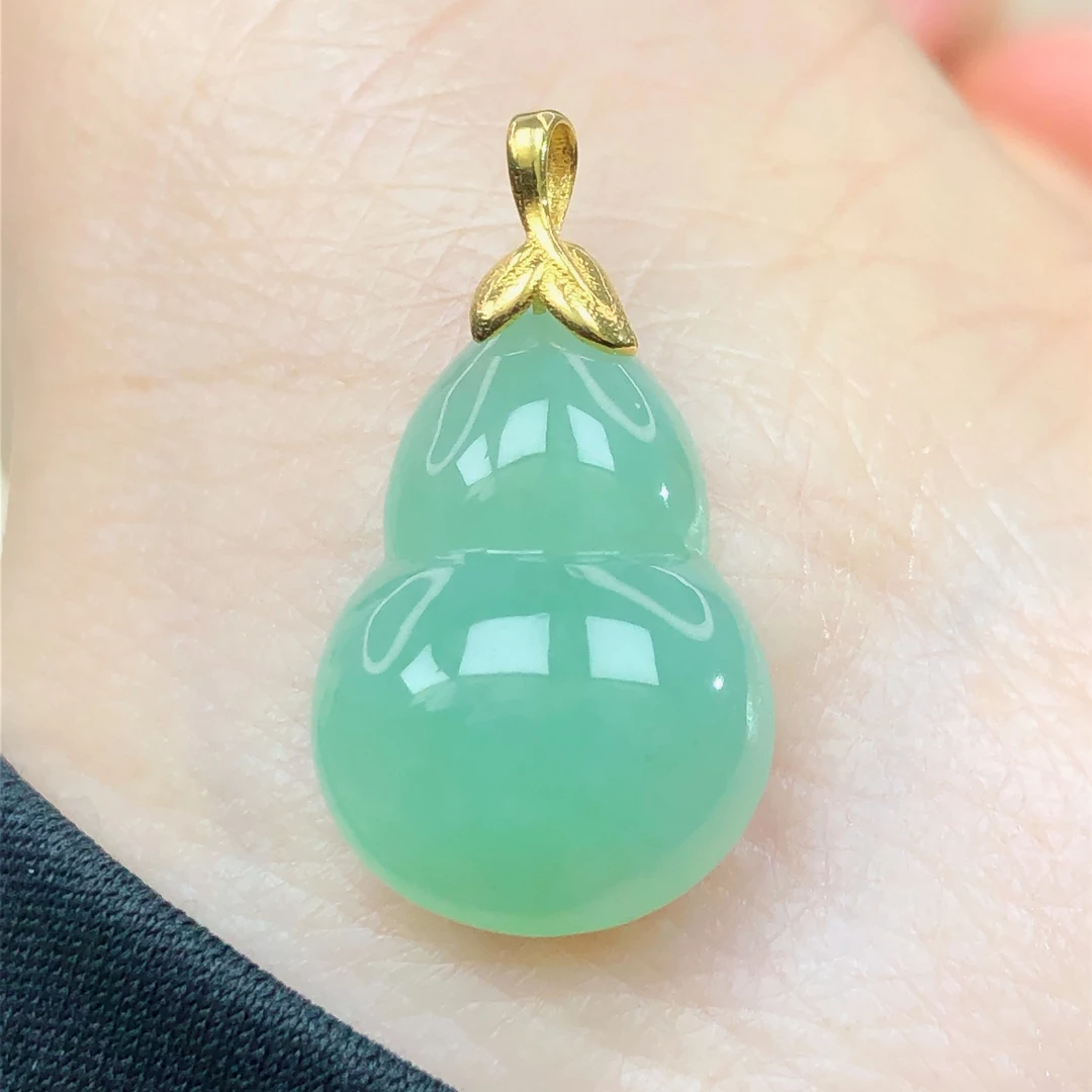 18k金镶嵌天然a货翡翠珠宝玉石冰种晴水底果绿小葫芦吊坠直播44