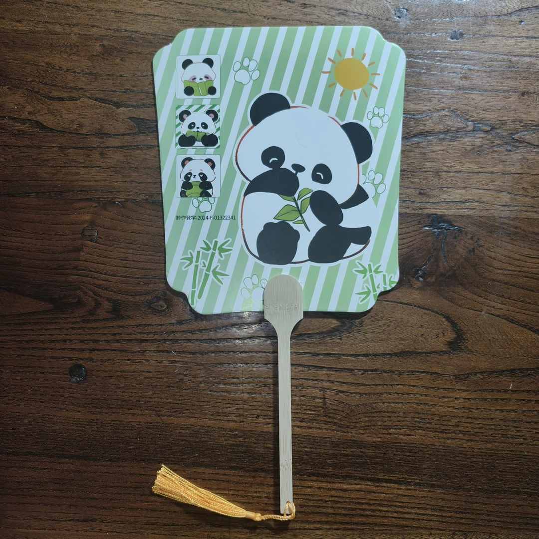 《萌趣动漫风团扇，邂逅梦幻次元世界》