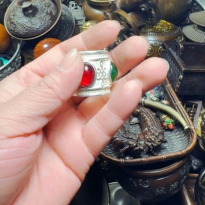 铜器摆件收收藏藏