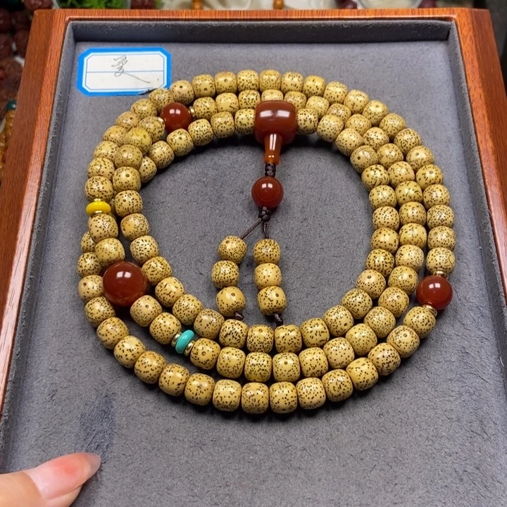 星月菩提吊坠菩提