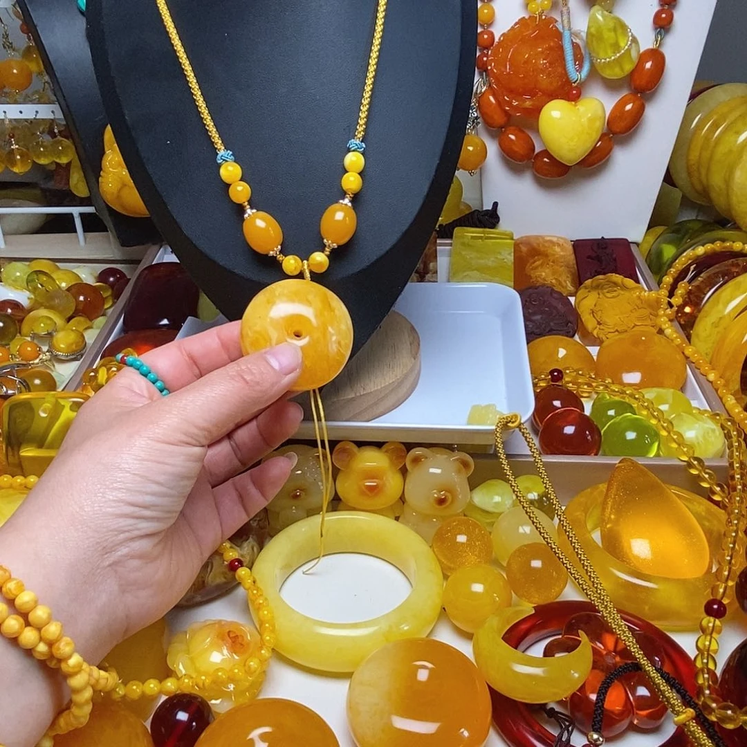 玻璃颈饰手串手链吊坠项链