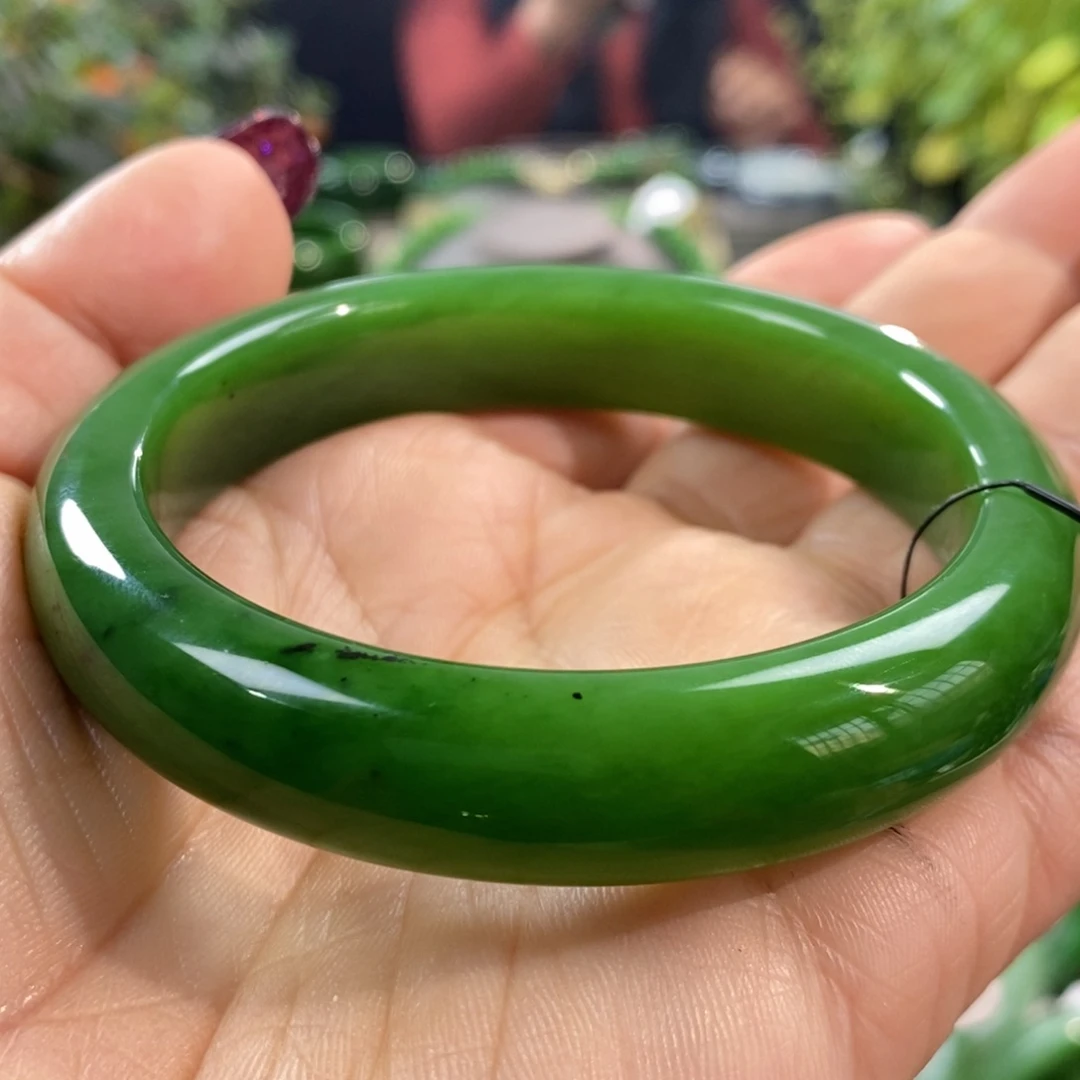 和田玉（碧玉）手镯未镶嵌