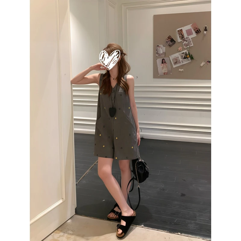 小个子【花样年华】灰色绣花连体短裤女夏季韩系设计感显白气质短