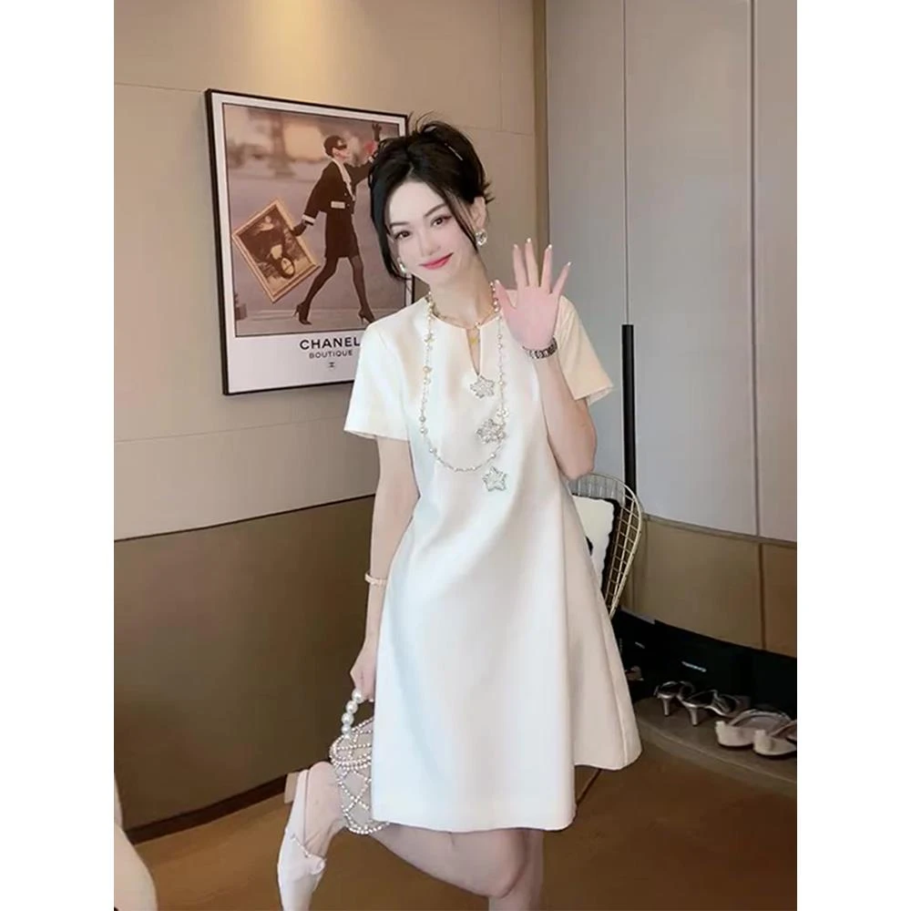 法式高级设计感正式场合白色连衣裙女夏季小个子轻奢气质名媛裙子