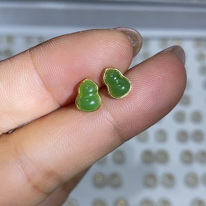 和田玉（碧玉）银S925镶嵌耳饰