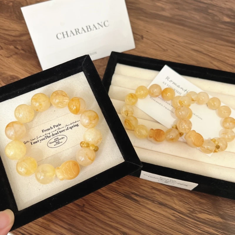 X749[ 富余]黄胶花手链高端轻奢手串多样性发一