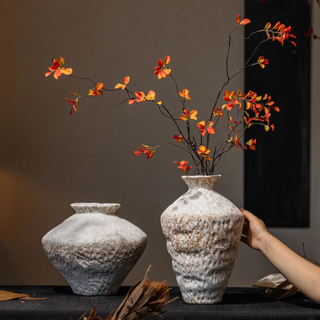 【七呀】侘寂风陶瓷花瓶插鲜花复古怀旧手工客厅酒店禅意摆件陶器