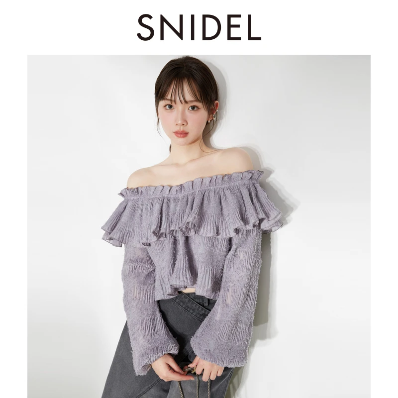 SNIDEL2025秋冬新品甜美一字肩木耳边泡泡袖流苏衬衫SWFB251161