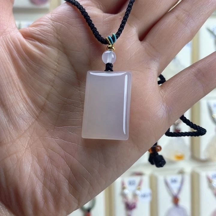 玛瑙/玉髓颈饰未镶嵌万****7