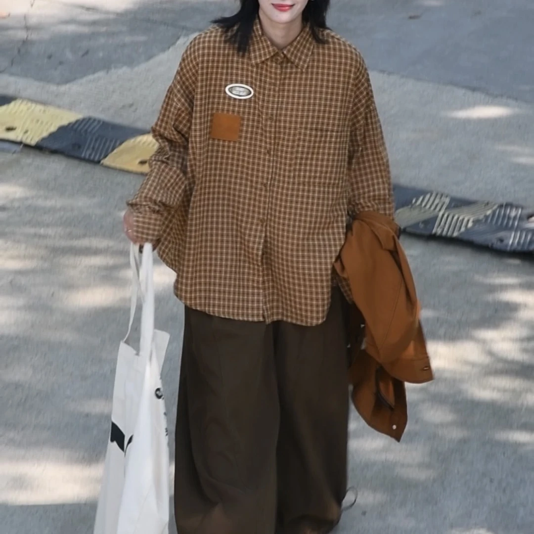 秋季新款宽松休闲百搭慵懒风长袖贴标格子衬衣