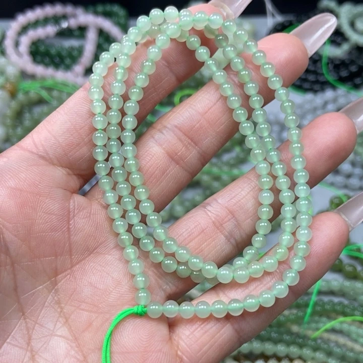 和田玉颈饰未镶嵌4