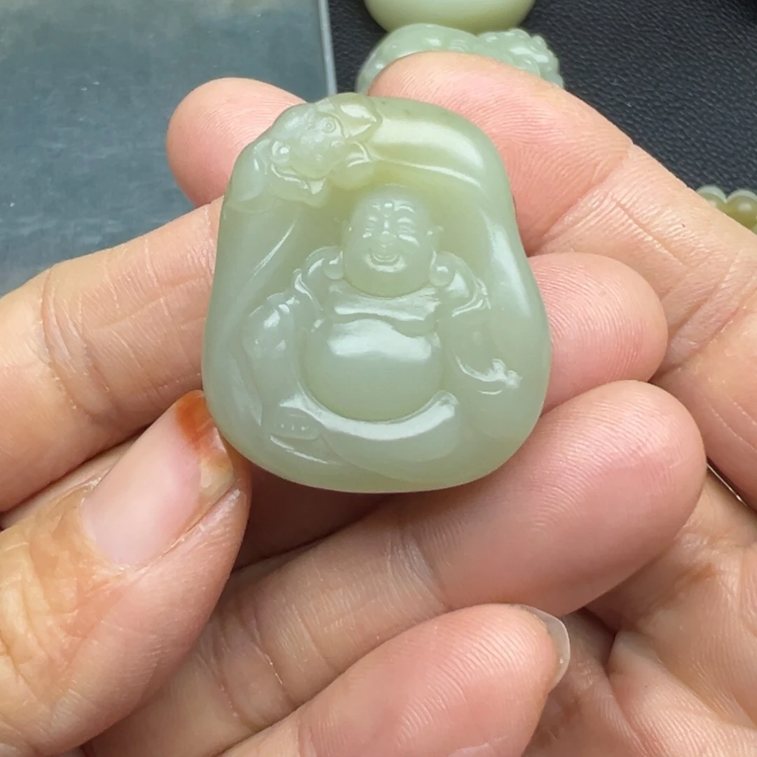 和田玉（糖玉）未镶嵌吊坠(不含链)