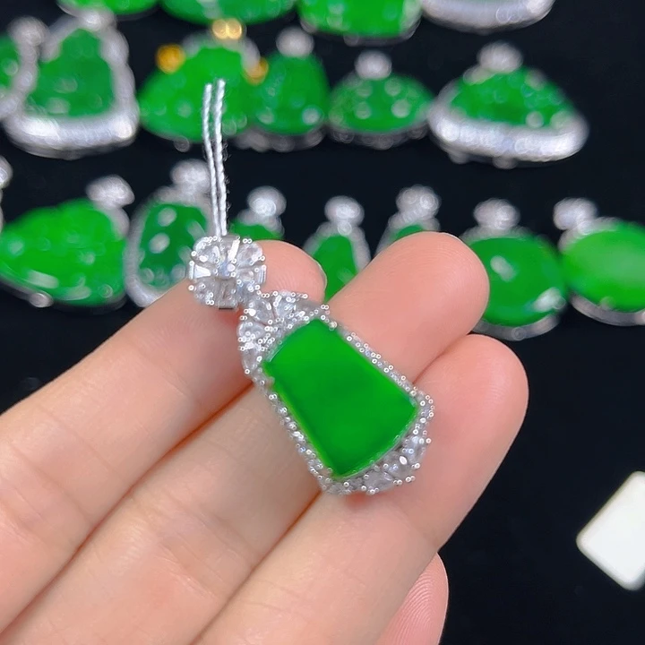 翡翠银S925镶嵌吊坠(不含链)