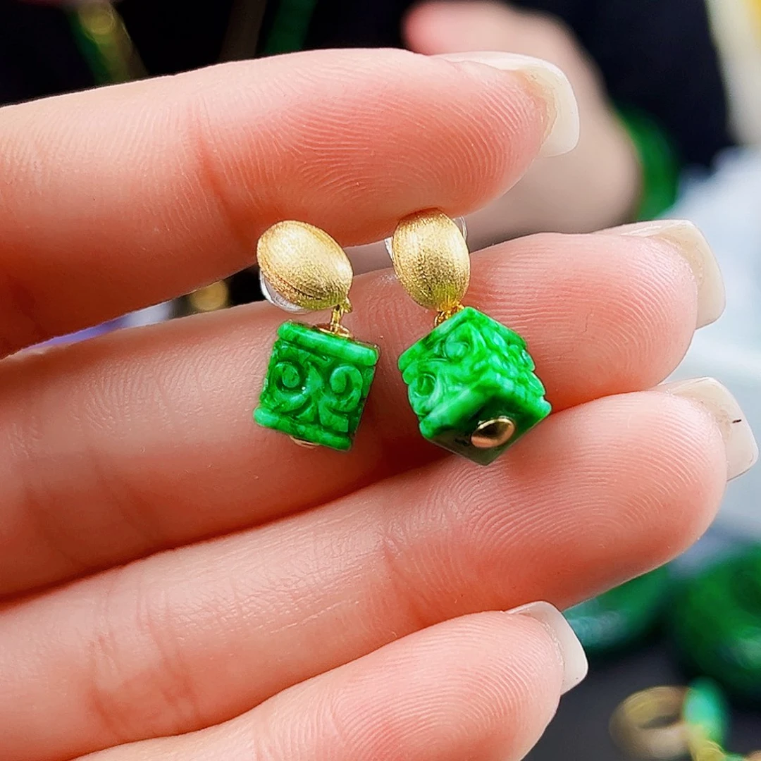 颈饰银S925镶嵌翡翠多样性